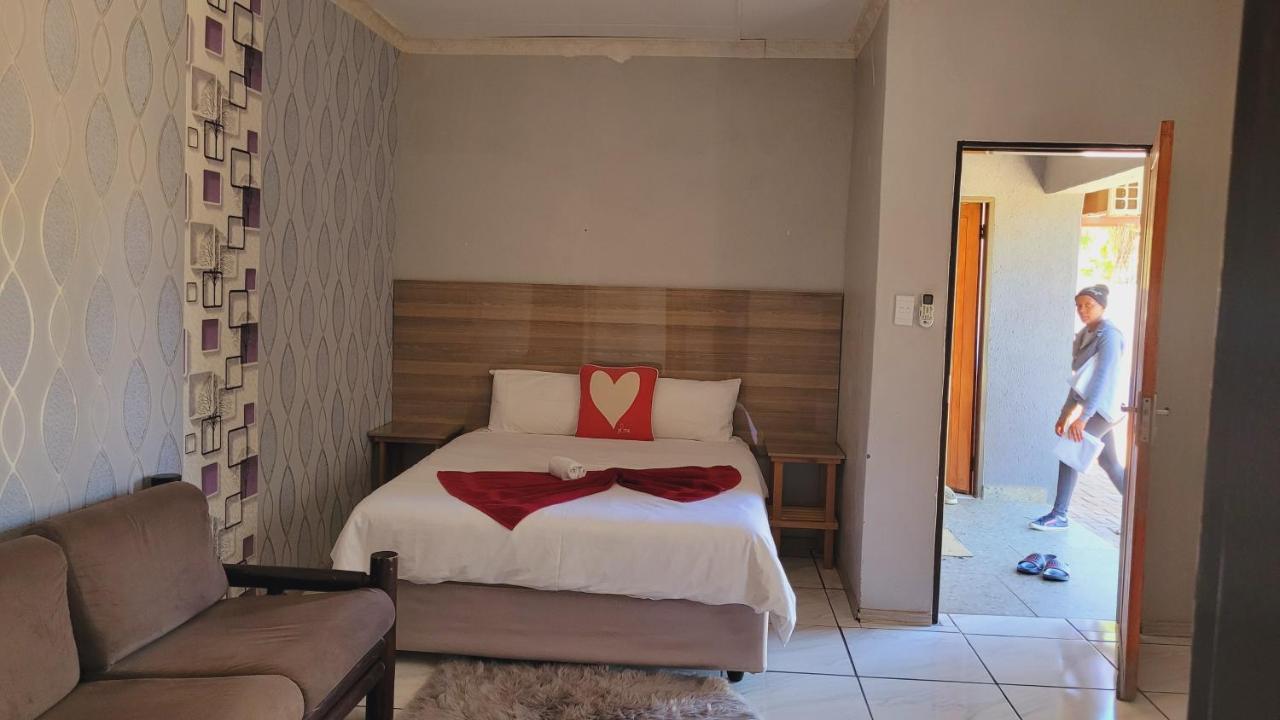 Pab-Love Guest House 쿠루만 외부 사진